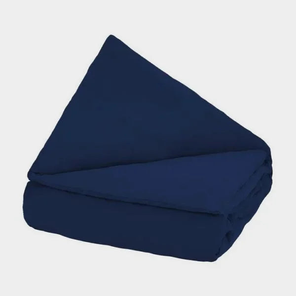 Couverture lestée Balance® Kids, coloris bleu Poséidon, ambiance chambre enfant