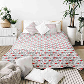 Housse à motifs pour couverture lestée, motif Je t aime 2, sur un lit #Motif_Je t aime 2