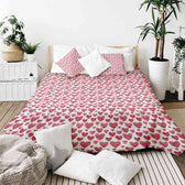 Housse à motifs pour couverture lestée, motif La Saint-Valentin, sur un lit #Motif_La Saint-Valentin